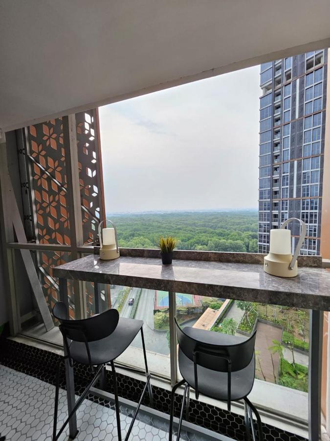 Gold Coast Apartemen Pik By Dluxx Джакарта Экстерьер фото