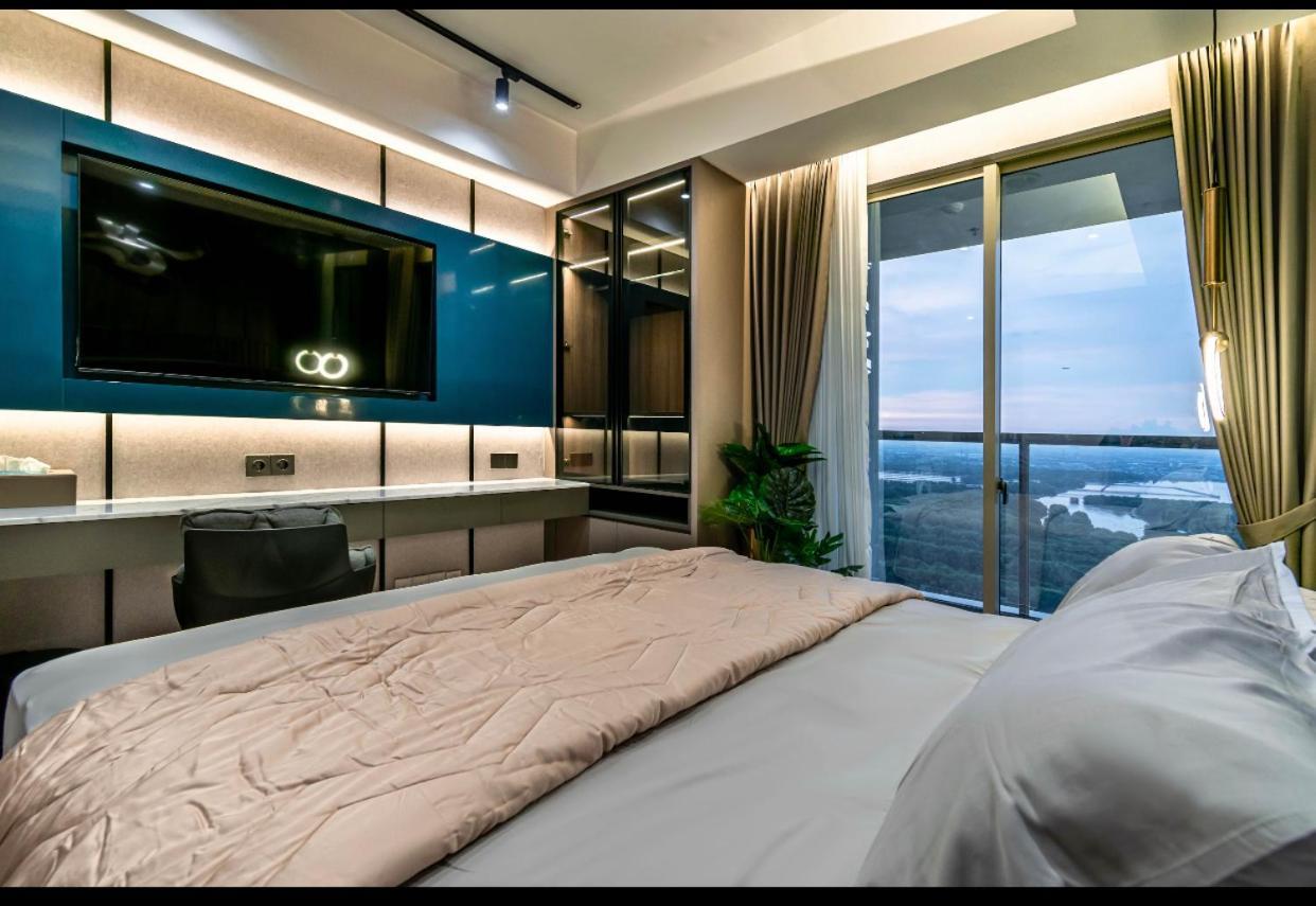 Gold Coast Apartemen Pik By Dluxx Джакарта Экстерьер фото